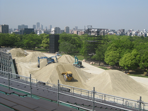 RED BULL X-FIGHTERS 2013 OSAKA コース造営