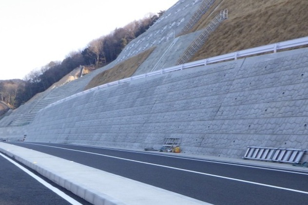 造成地道路舗装